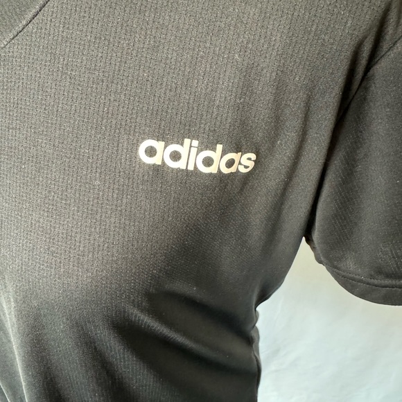 Adidas Large black Climalite Tshirt - Picture 2 of 6